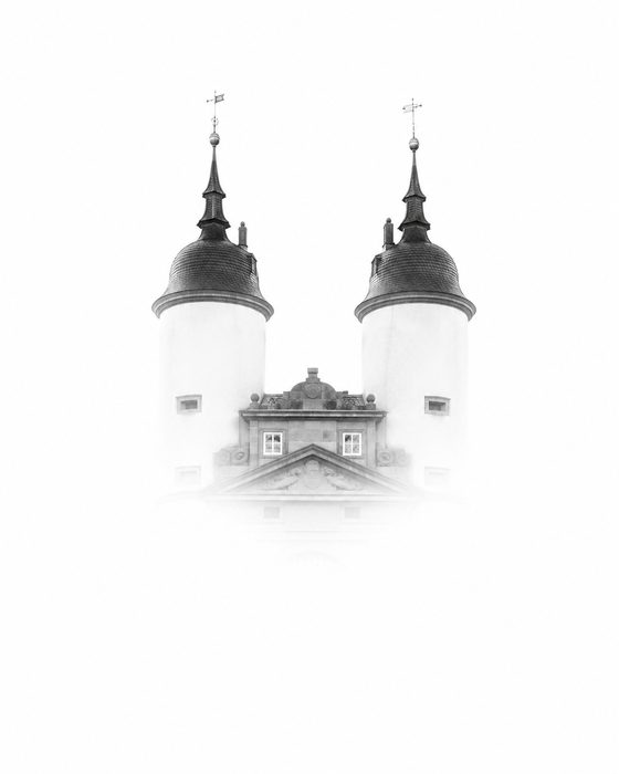 Die Schwelle am Strom